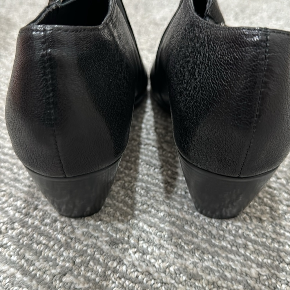 - Munro American peep toe women shoes - Picture 3 of 6